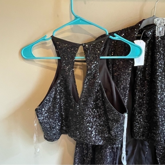 NWT Dear Moon Sequin Halter Top and Skirt Size 4 - Picture 4 of 8